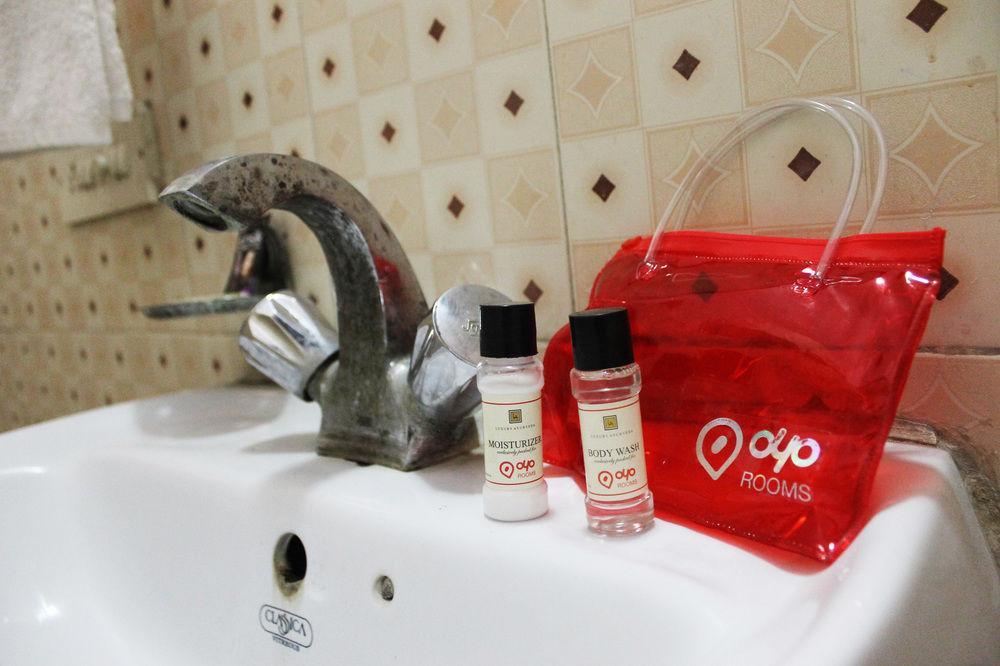 Oyo Rooms Noida Sector 12 Extérieur photo